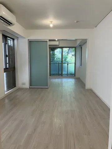 Prime Urban Shinjuku Naitomachi - Interior - ["Flooring", "Floor", "Wood flooring"]