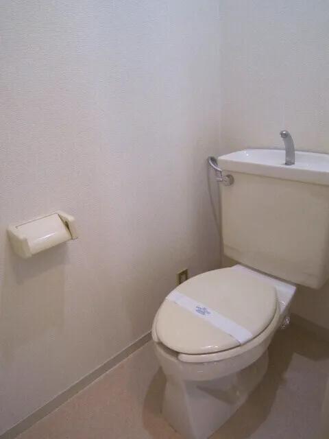 Excel Nogata - Interior - ["Toilet seat", "Toilet", "Bathroom"]
