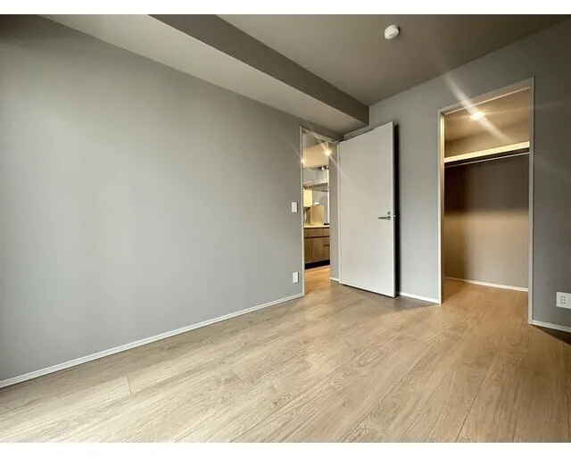 Baus Flats Kuramae - Interior - ["Flooring", "Floor", "Wood"]
