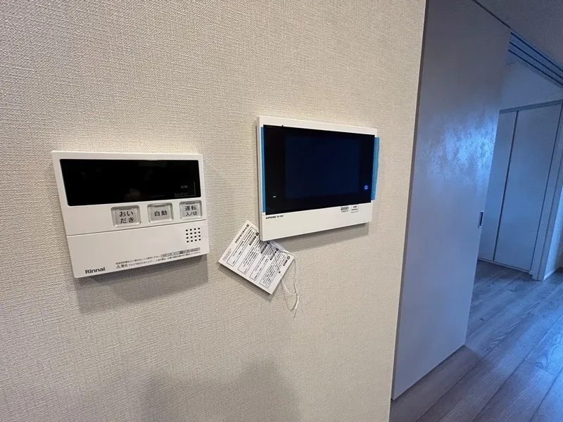 Lefon Progres Shimura Sakaue - Interior - ["Electronic device", "Technology", "Display device"]