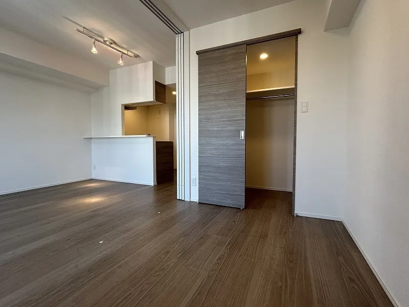 La Class Asakusa - Interior - ["Flooring", "Wood", "Floor"]