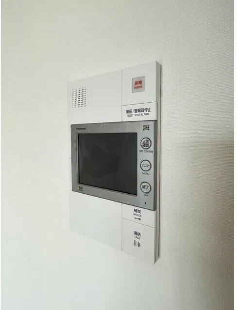 Stylio Kamata West - Interior - ["Electronic device", "Technology", "Machine"]