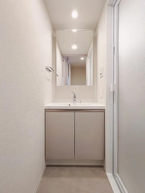 Brookside Residence Kiba - Interior - ["Flooring", "Floor", "Ceiling"]
