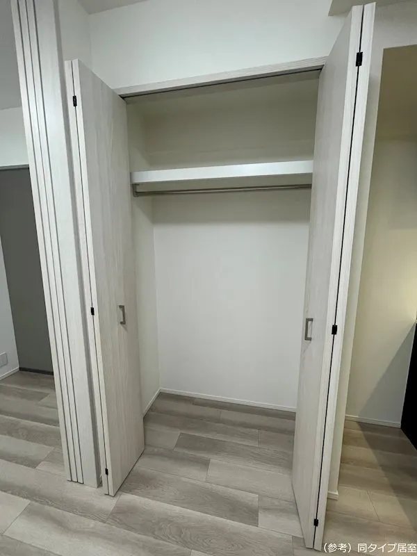 Esty Maison Monzen-Nakacho - Interior - ["Wood", "Flooring", "Floor"]