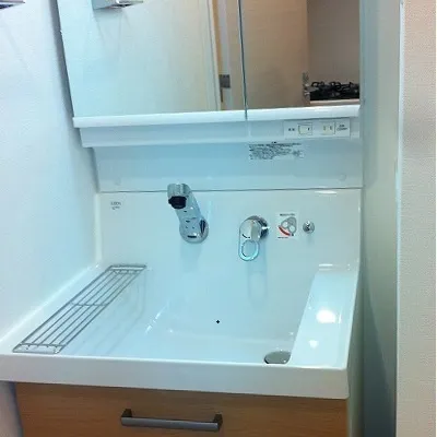 Harmony Residence Hamamatsucho - Interior - ["Plumbing fixture", "Interior design", "Flooring"]