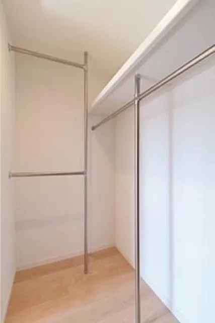 Moana Kinshi Park - Interior - ["Room", "Property", "Wall"]