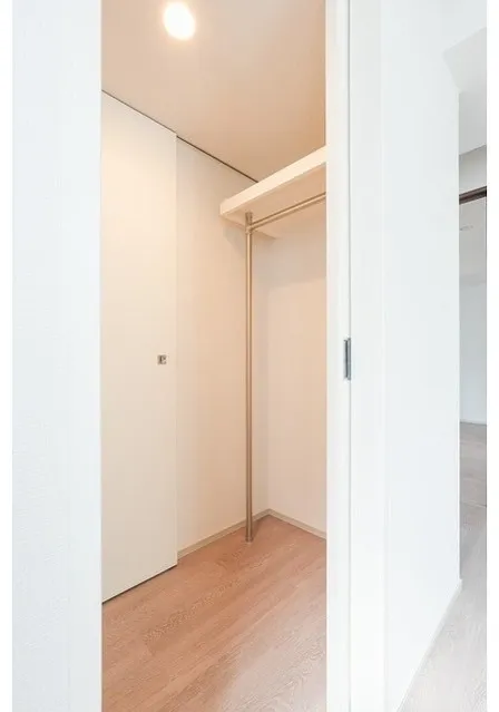 Comforia Higashiueno - Interior - ["Fixture", "Wood", "Floor"]