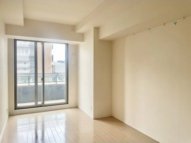 Katerina Mita Tower Suite West Ark - Interior - ["Building", "Window", "Hall"]
