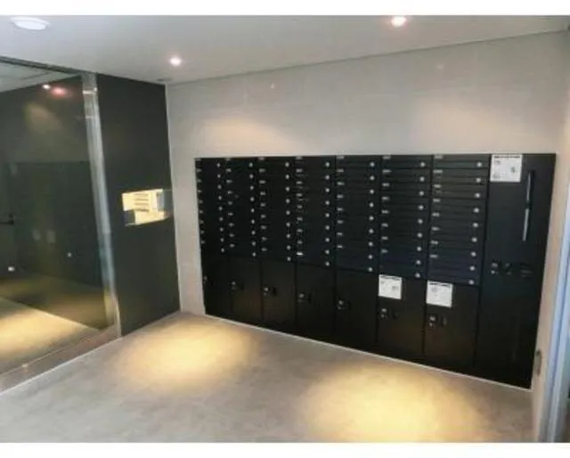 Urbanex Nishishinjuku - Exterior - Mailroom