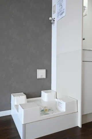 Nakagin 2nd Shinbashi Mansion - Interior - ["Interior design", "Flooring", "Floor"]
