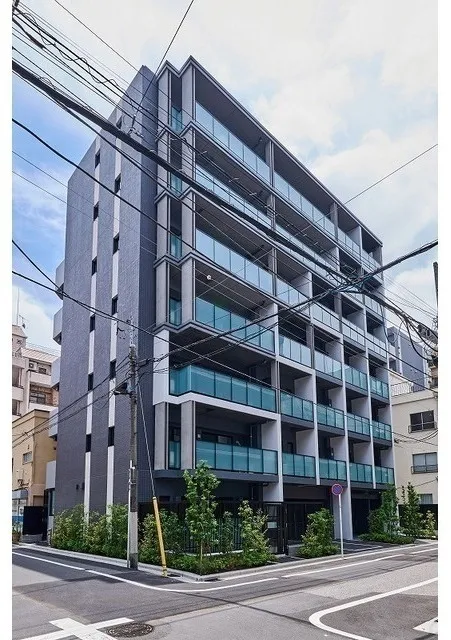 Comforia Liv Oshiage NORTH - Exterior - ["Overhead power line"]