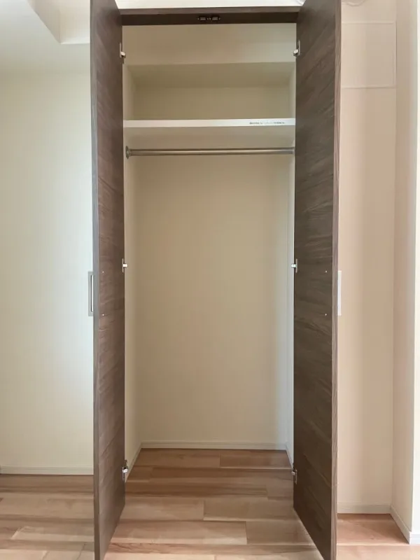 RESIDIA Sendagi - Interior - ["Flooring", "Floor", "Wood"]