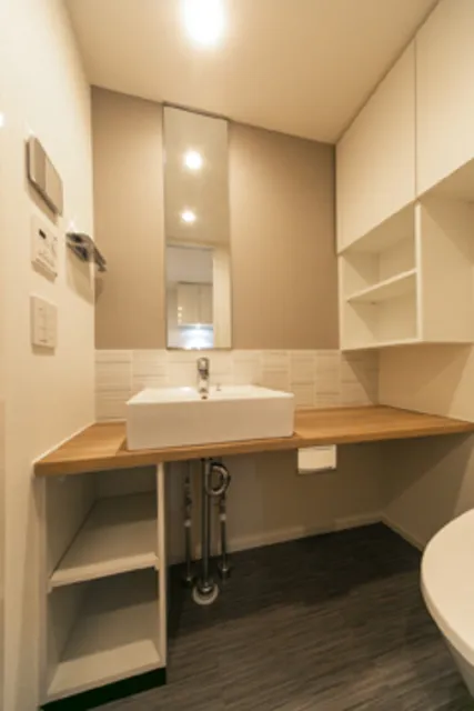 Rise Yoyogi III - Interior - ["Furniture", "Sink", "Property"]