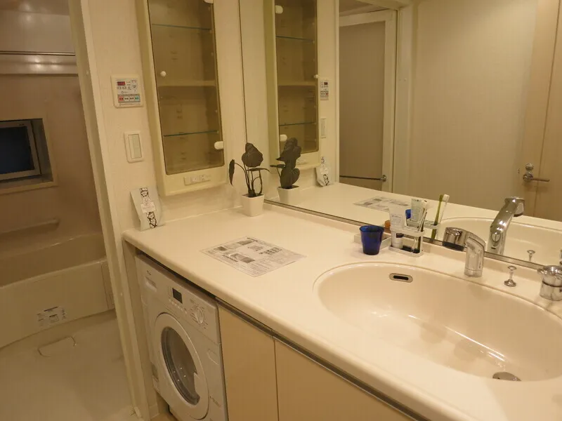 Maison Nihonbashi Mitsukoshi-Mae - Interior - ["Plumbing fixture", "Bathroom Sink", "Interior design"]