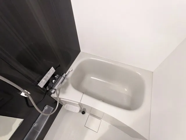 KDX Residence Toyosu - Interior - ["Plumbing fixture", "Plumbing", "Silver"]