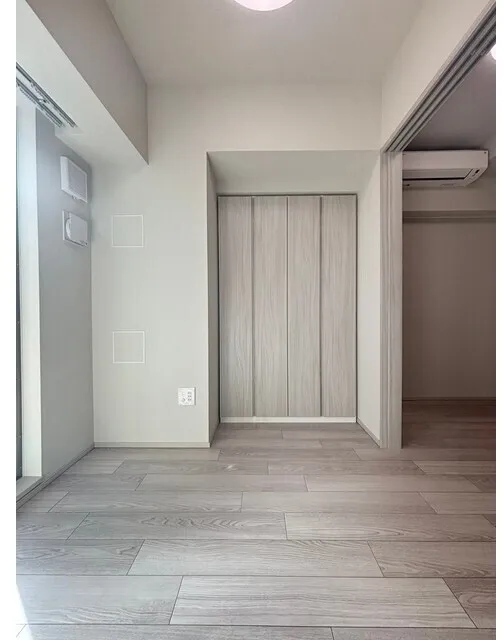 Brillia Ist Shin-Okachimachi - Interior - ["Flooring", "Floor", "Wood"]