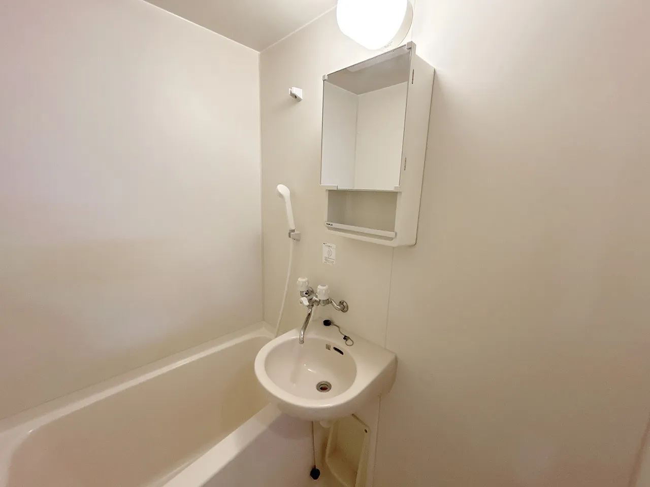 Mynavi STAY Miraie Nihonbashi Hakozaki Garden Town - Interior - []