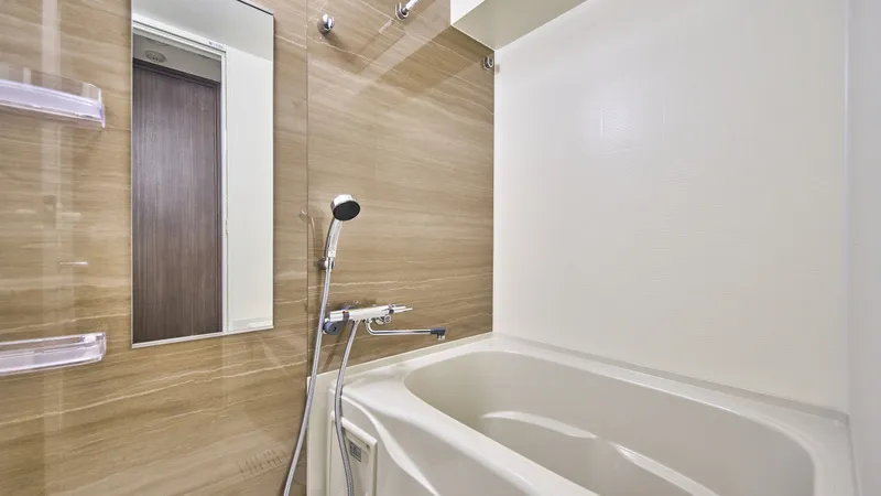Weave Base - Ueno North - Interior - ["Plumbing fixture", "Flooring", "Bathroom"]