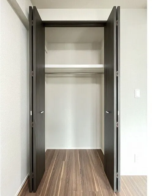 Comforia Liv Kayabacho - Interior - ["Flooring", "Wood", "Floor"]