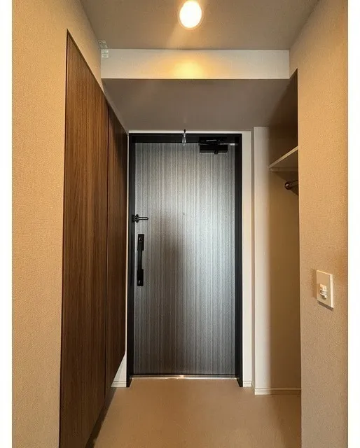 Wellis Urban Sumiyoshi East - Interior - ["Wood", "Flooring", "Floor"]