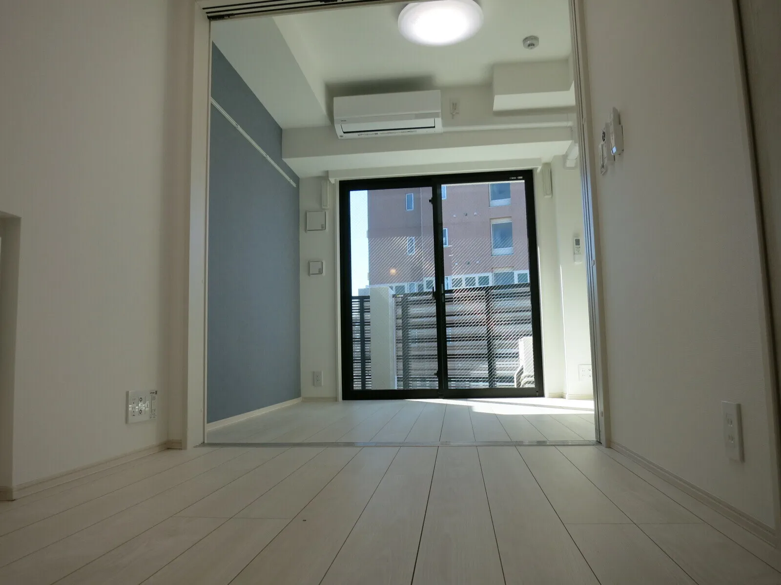 Milia Residence Myogadani - Interior - ["Flooring", "Floor", "Ceiling"]