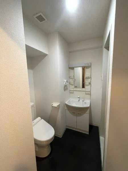 Wendy Ryogoku - Interior - ["Flooring", "Floor", "Apartment"]