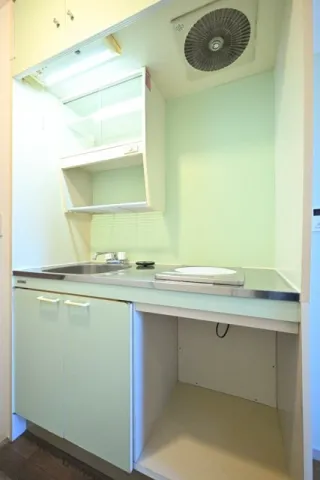 City Plaza Wakabayashi - Interior - ["Kitchen Sink", "Kitchen", "Plumbing fixture"]