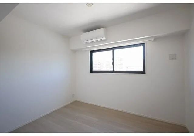 LUMIEC OHYAMA - Interior - ["Ceiling", "Flooring", "Floor"]