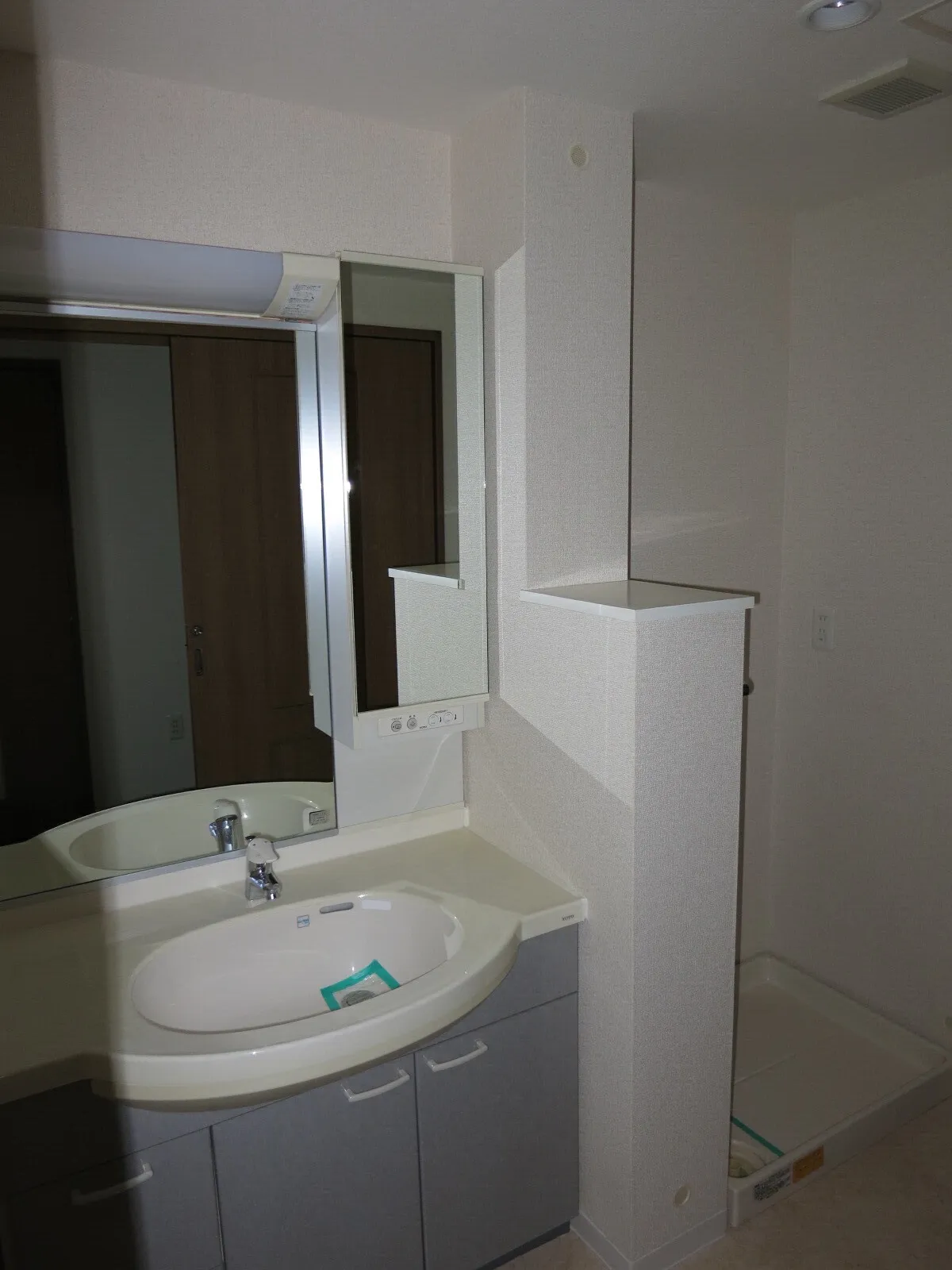 Acty Shiodome - Interior - ["Bathroom", "Wood", "Fixture"]