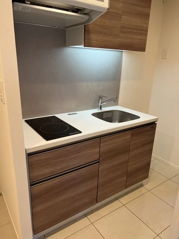 Casa Splendid Akasaka 7-Chome - Interior - ["Flooring", "Floor", "Sink"]