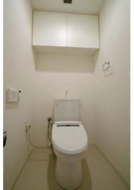 The Tokyo Towers Midtower - Interior - ["Flooring", "Floor", "Plumbing fixture"]