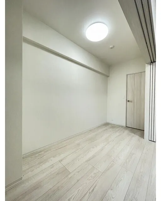 Comforia Liv Minamisunamachi East - Interior - ["Flooring", "Floor", "Wood"]