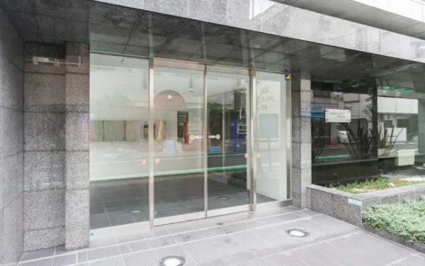 Grace Court Meguro - Exterior - ["Concrete", "Headquarters", "Corporate headquarters"]