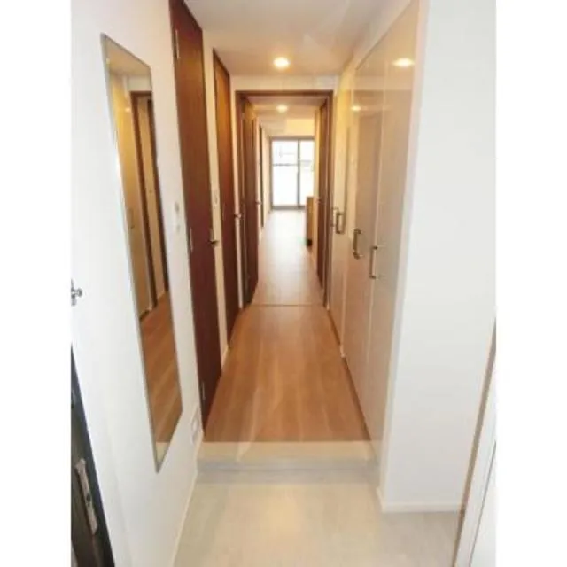 Park Axis Komagome HILLTOP - Interior - ["Property", "Room", "Floor"]