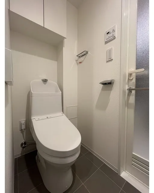 Belle Face Sangenjaya - Interior - ["Toilet", "Plumbing fixture", "Toilet seat"]