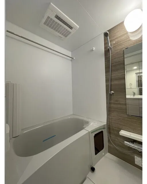 BPR Residence Oshima - Interior - ["Flooring", "Plumbing fixture", "Interior design"]