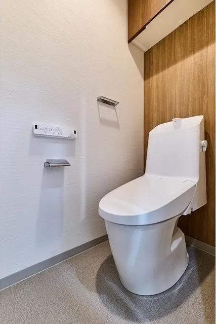 Comfortia Liv Bunkyo Sendagi - Interior - ["Toilet seat", "Toilet", "Plumbing fixture"]