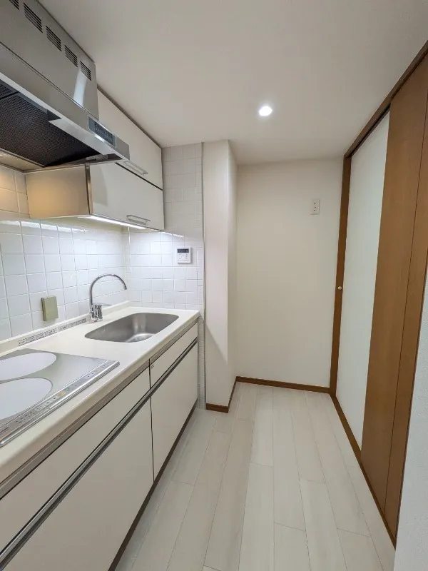 Park Flats Shibuya Daikanyama - Interior - ["Flooring", "Floor", "Interior design"]