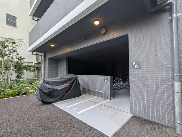 Asyl Court Itabashi Honcho - Other - ["Garage", "Garage door"]
