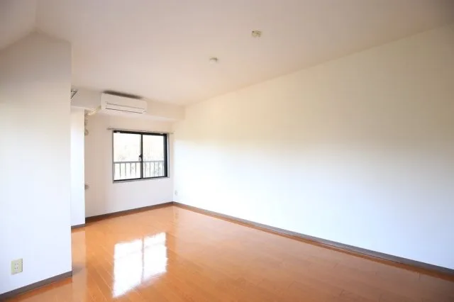 Lions Mansion Omori Honcho No. 3 - Interior - ["Flooring", "Floor", "Wood"]