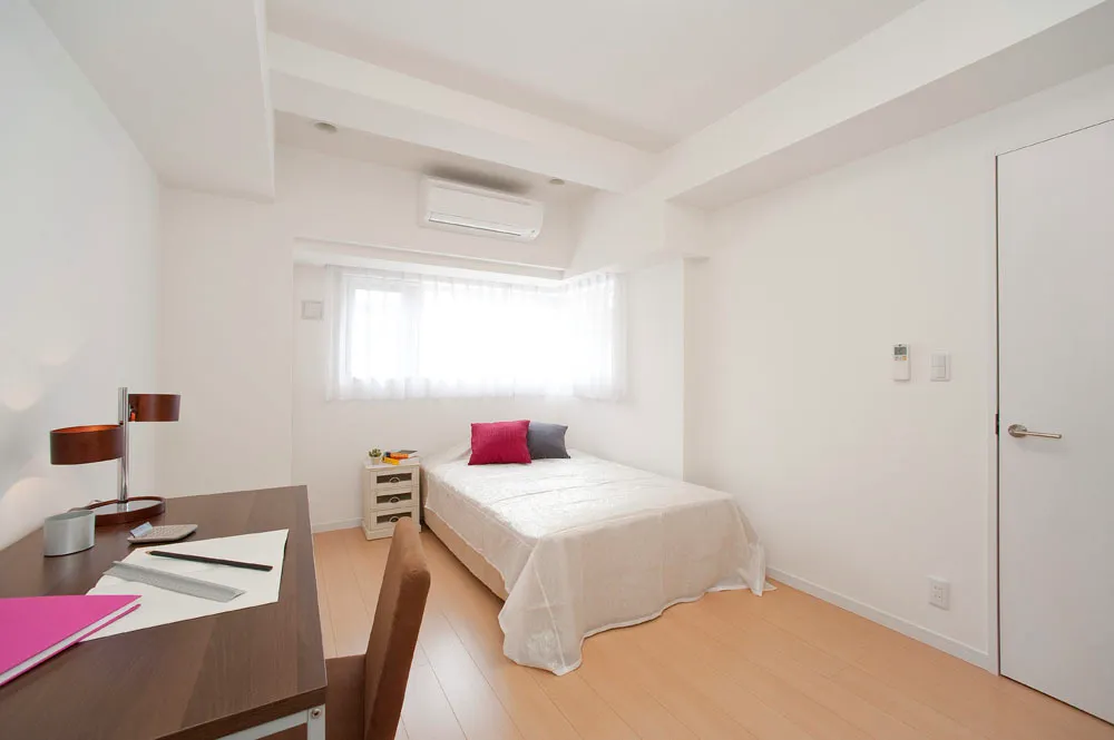 Residia Yotsuya Sanchome - Interior - ["Building", "Furniture", "Comfort"]