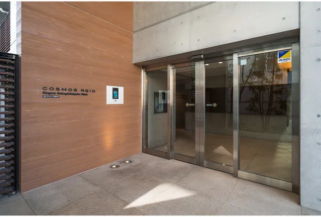 Prime Urban Meguro Gakugei Daigaku - Exterior - ["Wood", "Flooring", "Floor"]