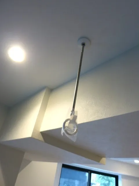 Laurier Ginza - Interior - ["Ceiling", "Ceiling fixture", "Light fixture"]