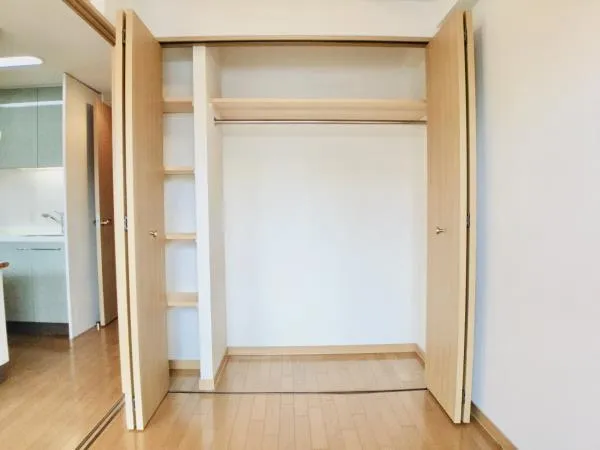 Rix α - Interior - ["Flooring", "Wall", "Floor"]