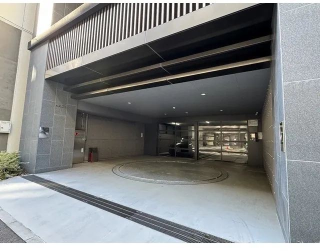 ALTERNA Nihonbashi - Exterior - ["Fixture", "Rectangle", "Plant"]