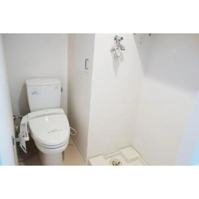 Park Axis Moto-Asakusa Stage - Interior - ["Property", "Toilet seat", "Bathroom"]
