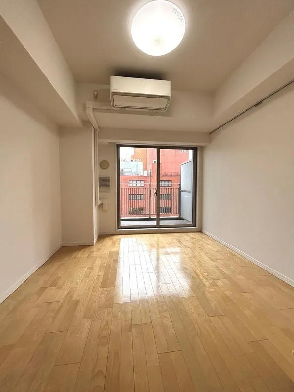 Esty Maison Oshima - Interior - ["Flooring", "Wood", "Floor"]