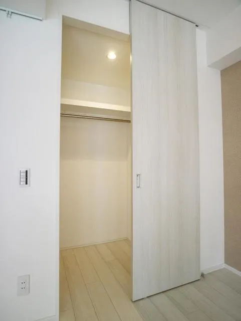 Baus Stage Hiroo - Interior - ["Room", "Property", "Wall"]