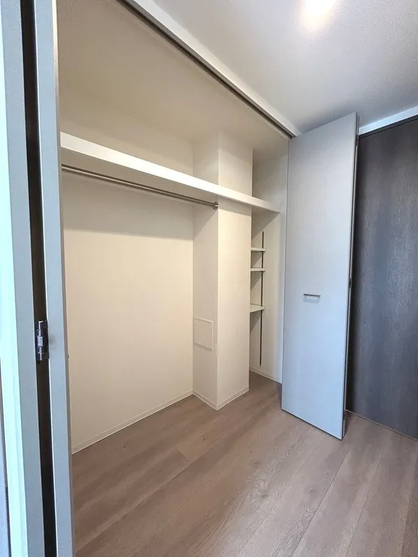Orchid Residence Morishita - Interior - ["Flooring", "Wood", "Floor"]