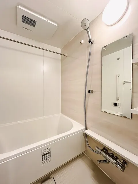 Brookside Residence Kiba - Interior - ["Flooring", "Plumbing fixture", "Floor"]